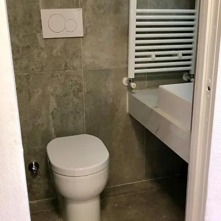 アパート Design E Relax A Due Passi Dalla Fiera - Bilocale Con 2 Bagni *